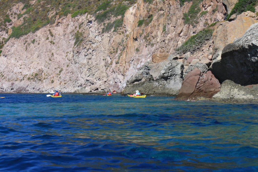 Weekend vela e kayak a Capraia